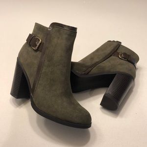 JustFab NWOT Green Suede Bootie